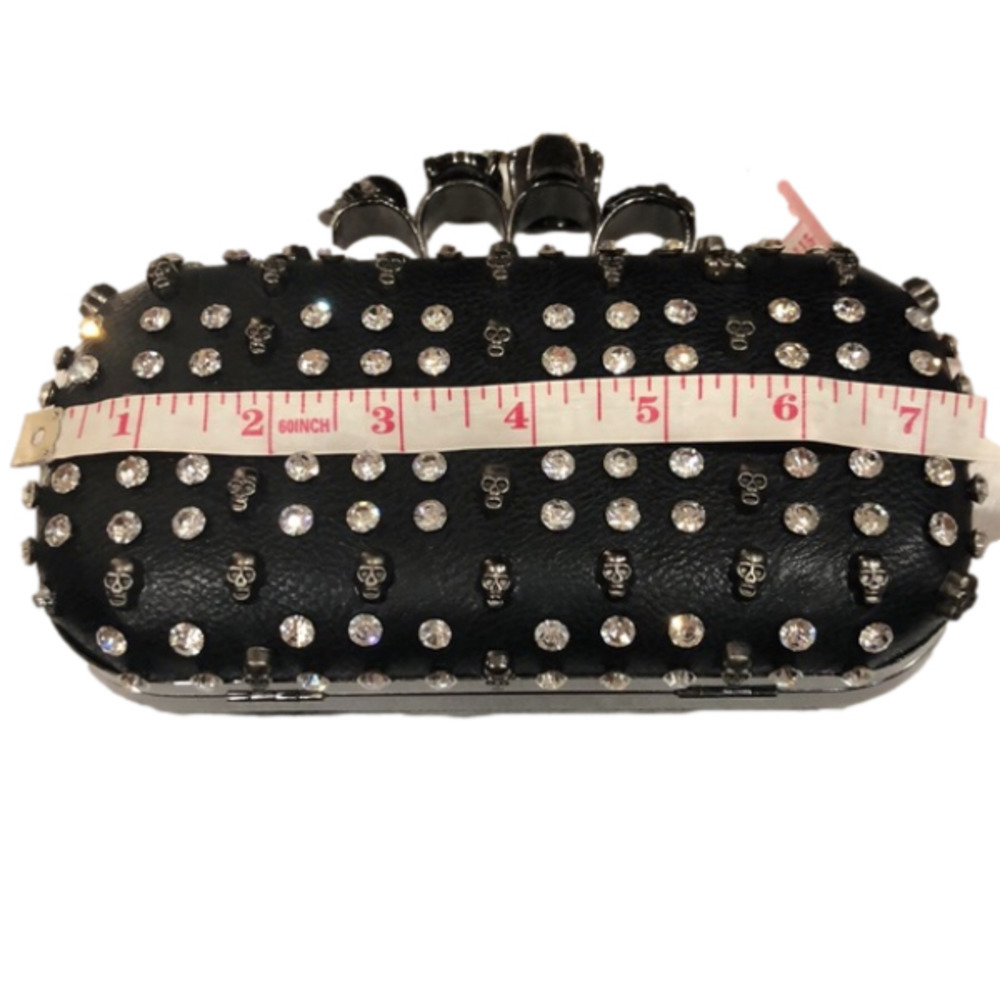 COPY - 001 - KNUCKLES skulls ring , rhinestone hard case clutch long chain. - Picture 5 of 16